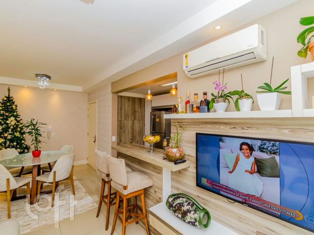 Apartamento com 83m², 3 dormitórios, 1 suíte, 1 vaga, Santana em Porto Alegre