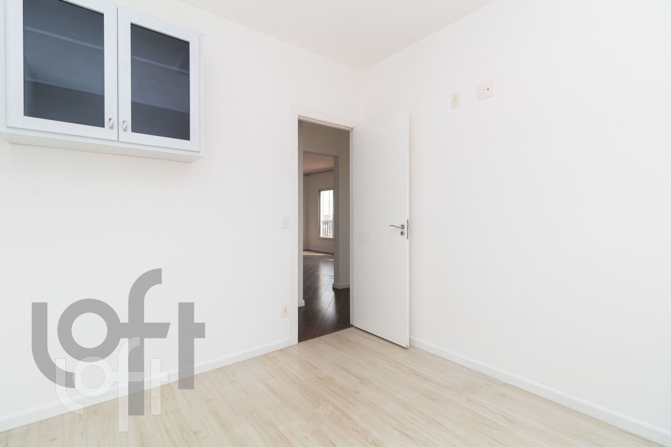 Apartamento à venda com 3 quartos, 110m² - Foto 8