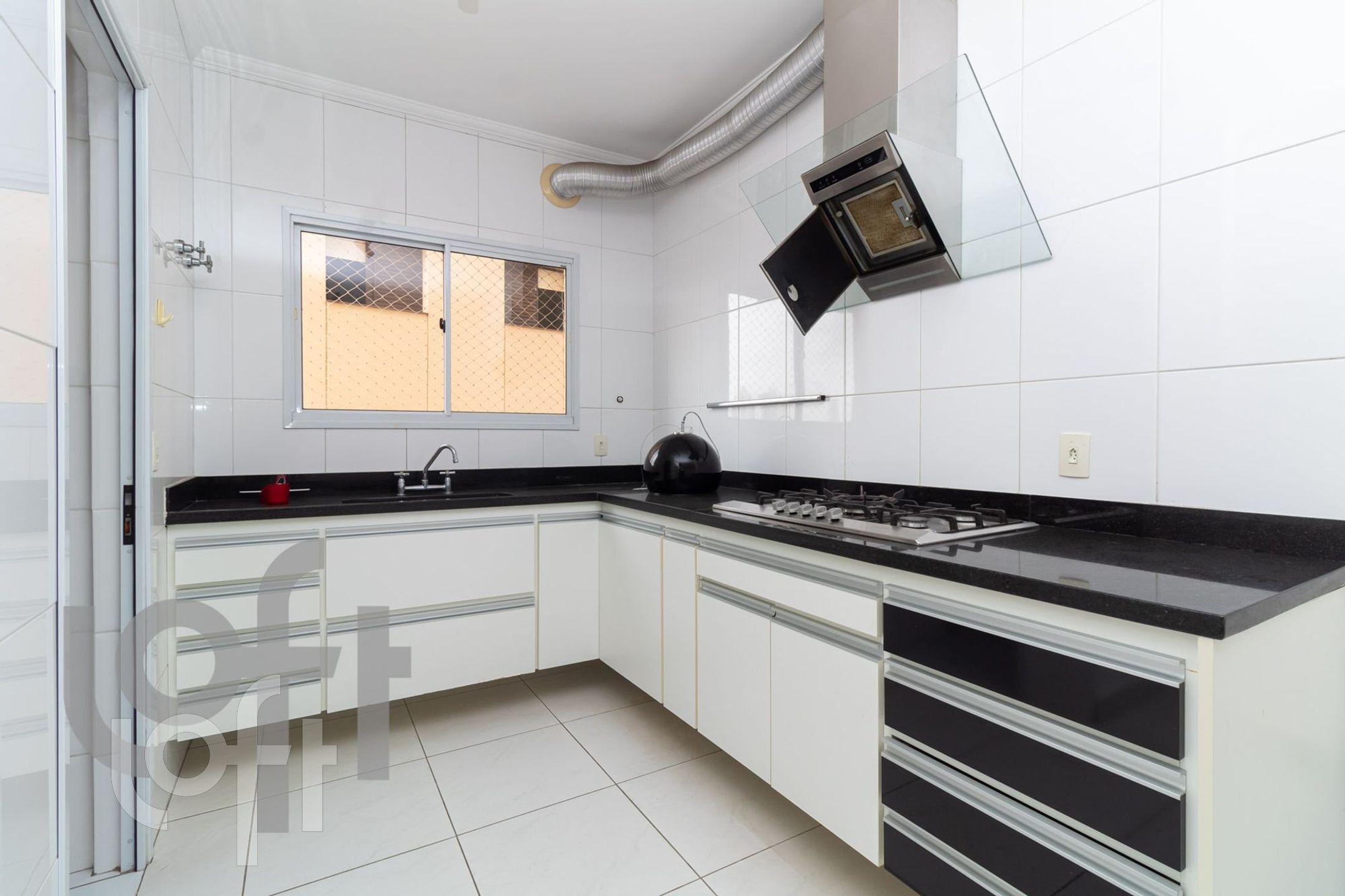 Apartamento à venda com 3 quartos, 110m² - Foto 18