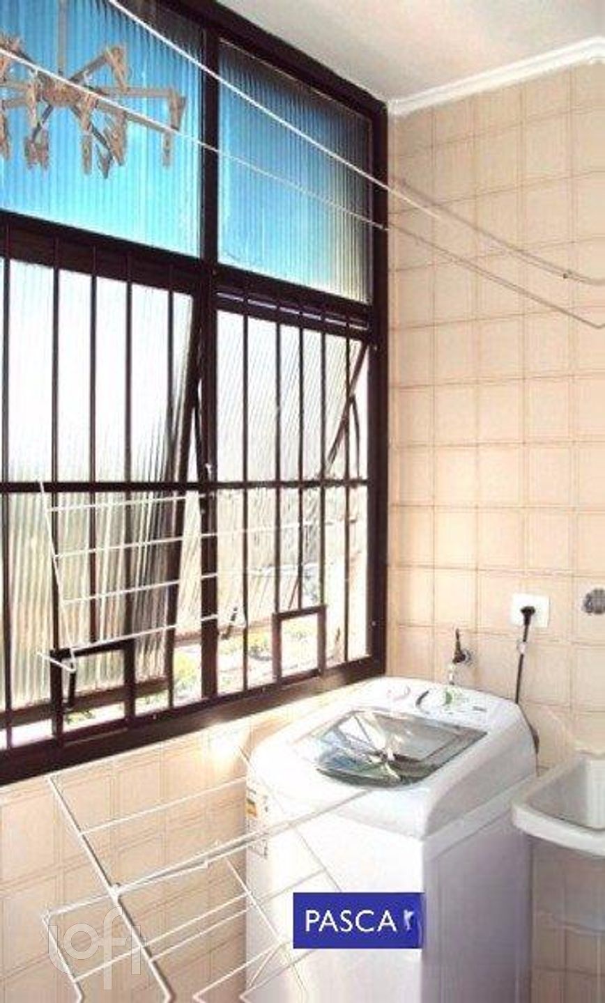 Apartamento à venda com 2 quartos, 57m² - Foto 13