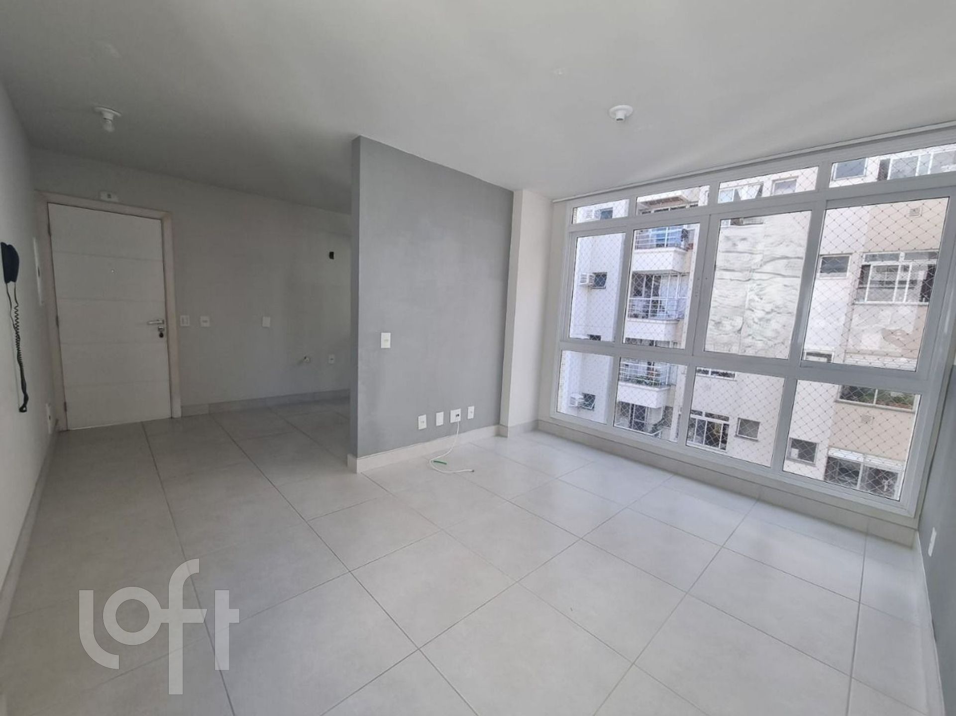 Apartamento à venda em Centro com 63 m², 2 quartos, 1 suíte, 2 vagas