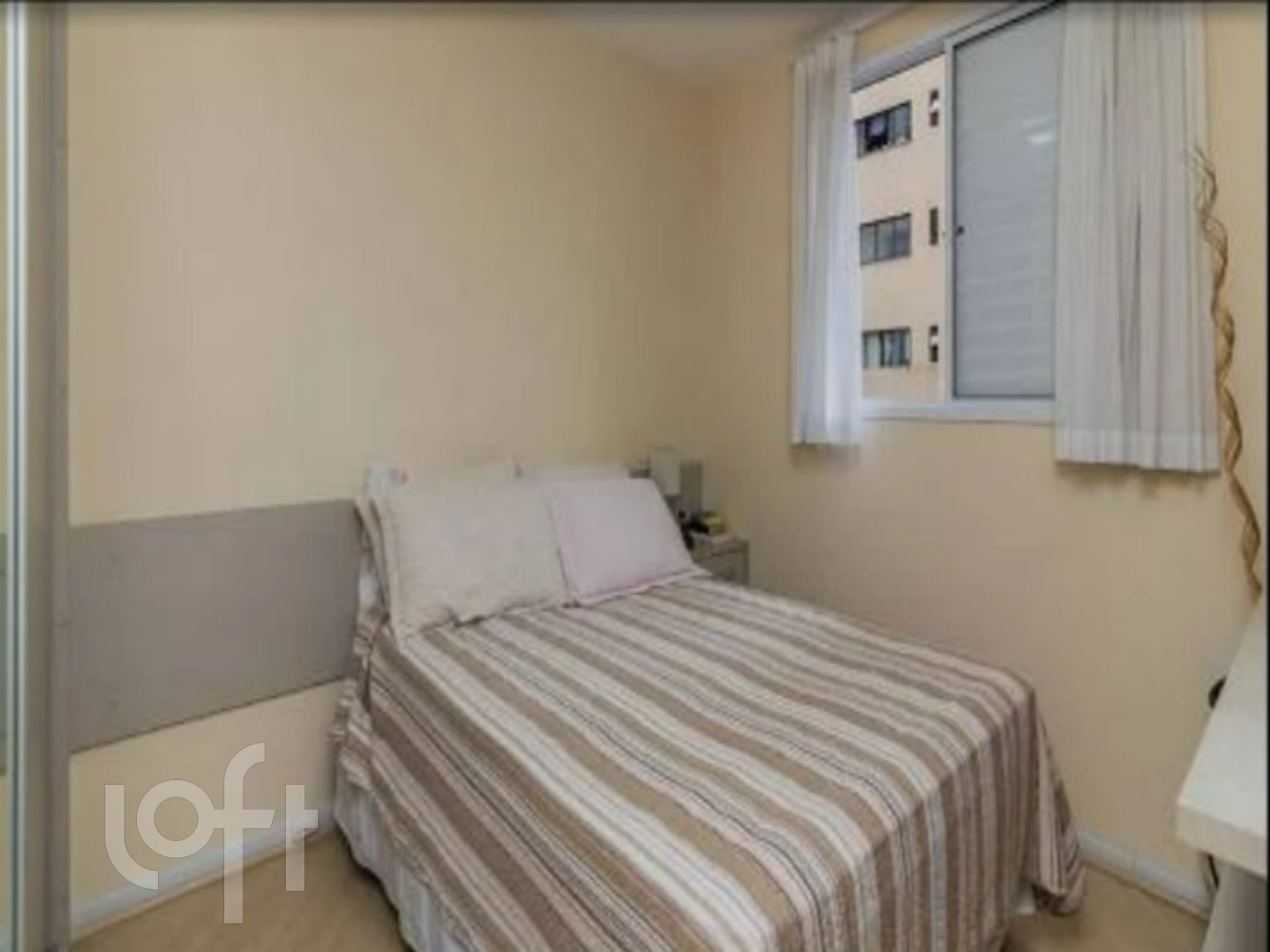 Apartamento à venda com 2 quartos, 65m² - Foto 4