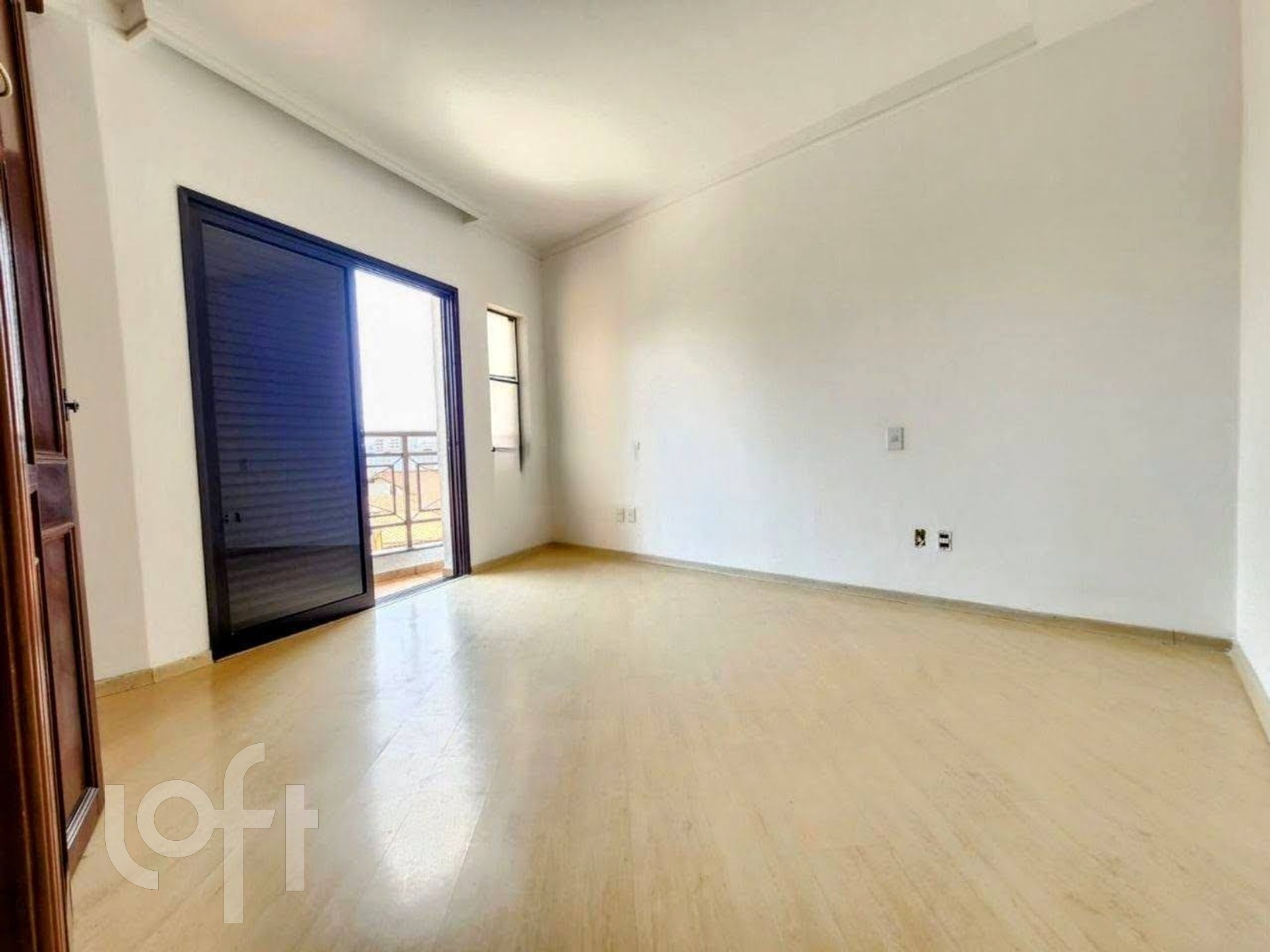 Casa à venda com 3 quartos, 354m² - Foto 25