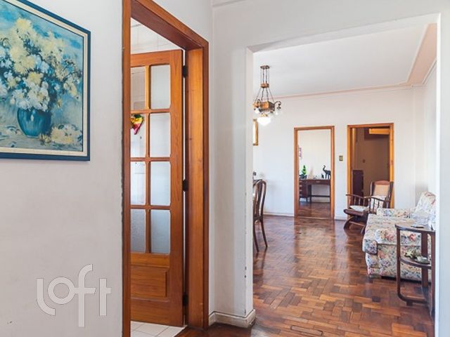 Apartamento com 106m², 3 dormitórios, Independência em Porto Alegre