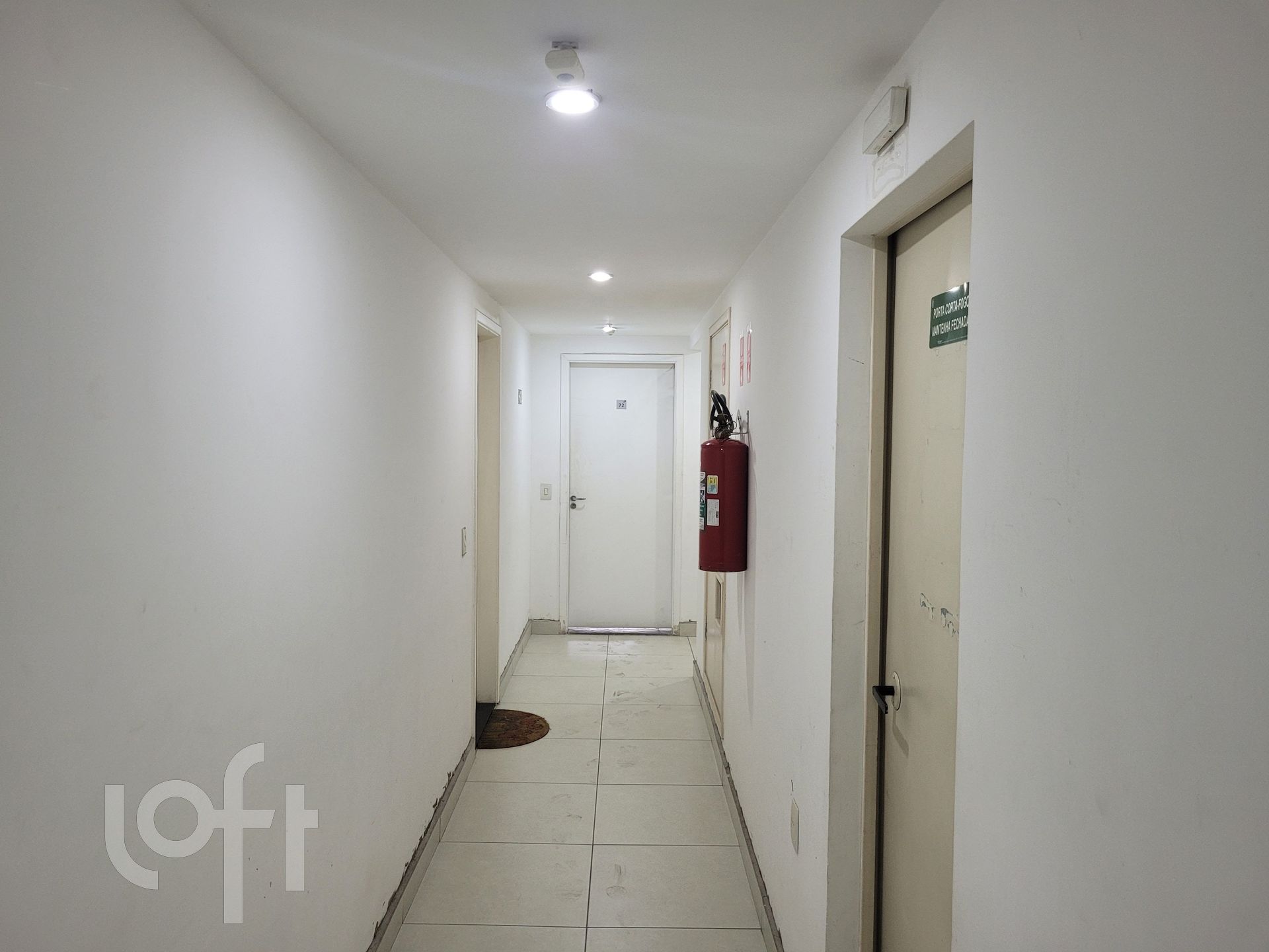 Apartamento à venda com 2 quartos, 87m² - Foto 33