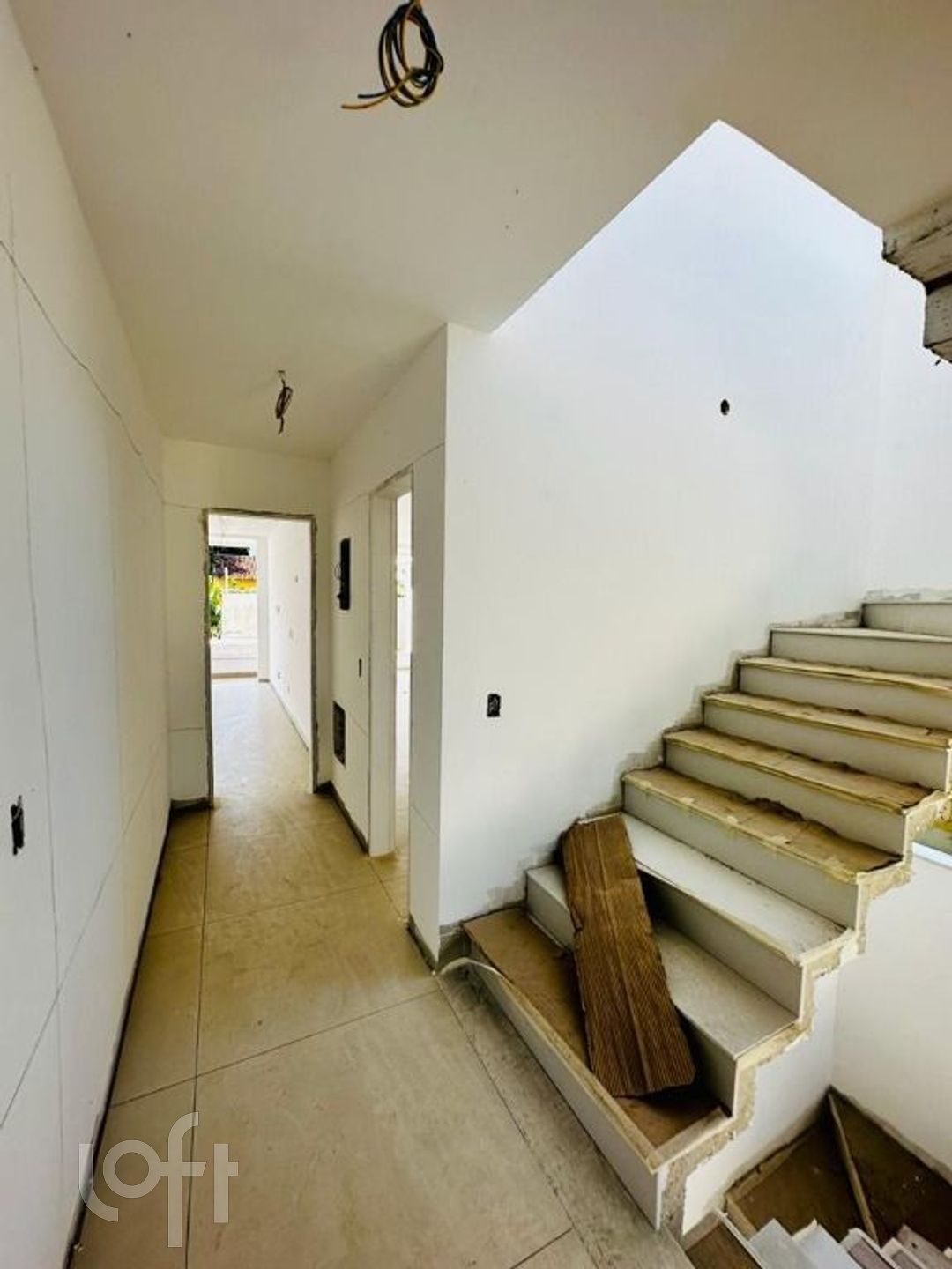 Casa à venda com 4 quartos, 350m² - Foto 5