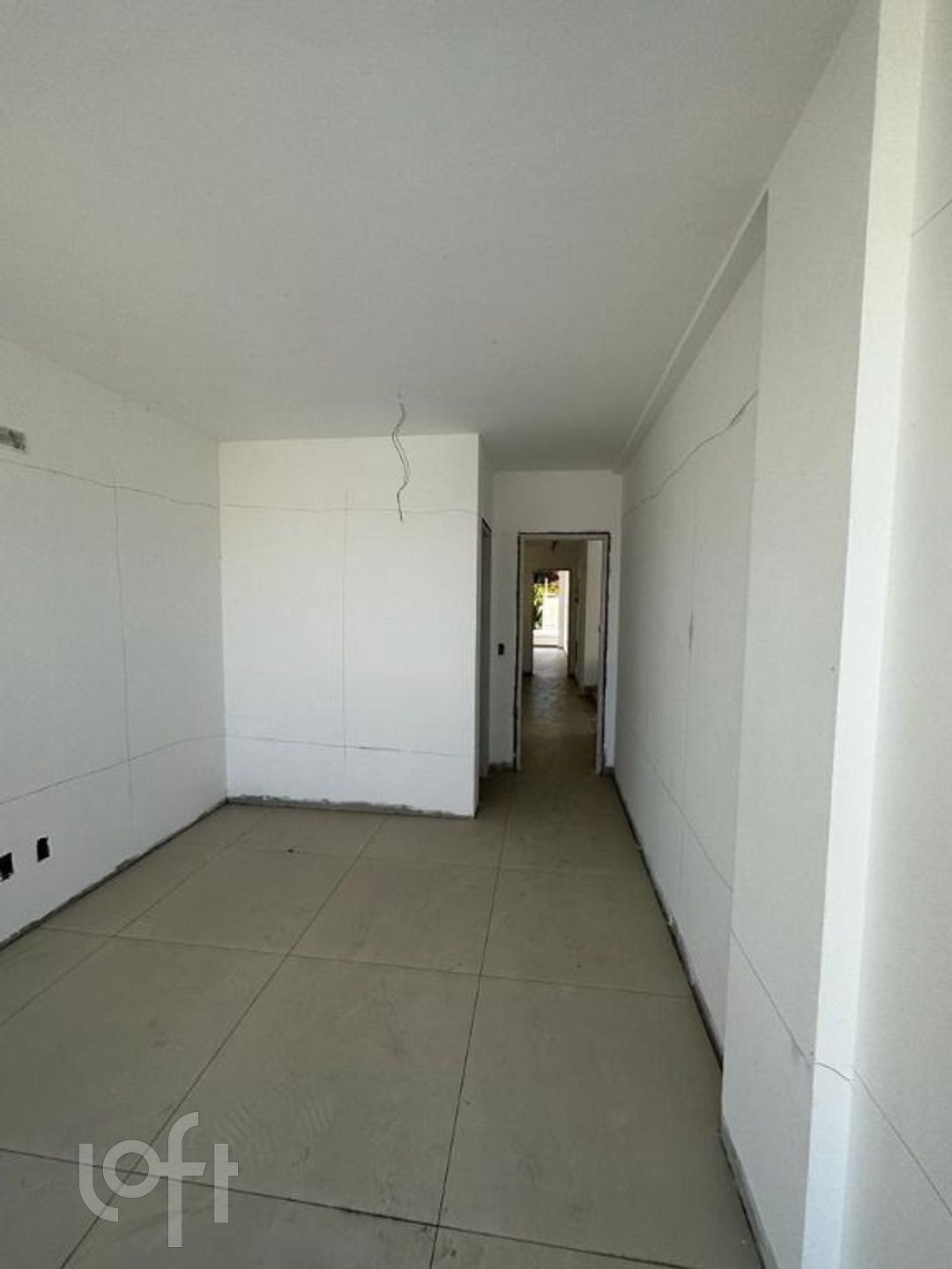 Casa à venda com 4 quartos, 350m² - Foto 7