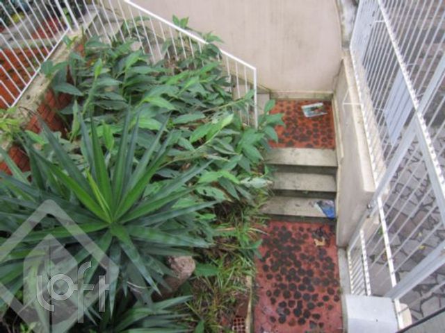 Casa com 420m², 3 dormitórios, 1 suíte, 1 vaga, Santana em Porto Alegre