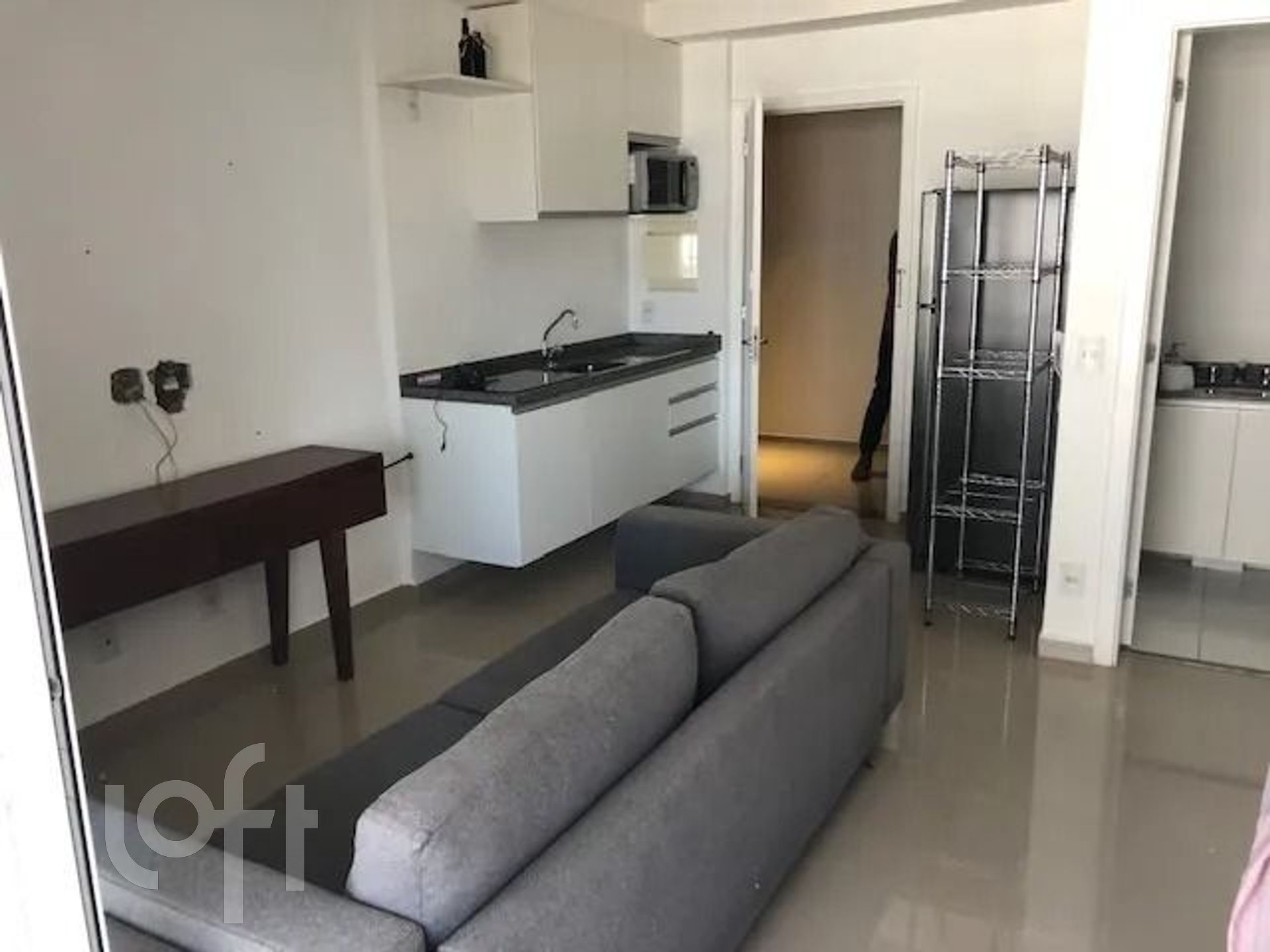 Apartamento à venda com 1 quarto, 40m² - Foto 1