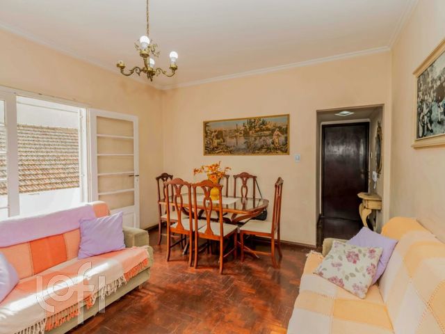 Apartamento com 75m², 3 dormitórios, Moinhos de Vento em Porto Alegre