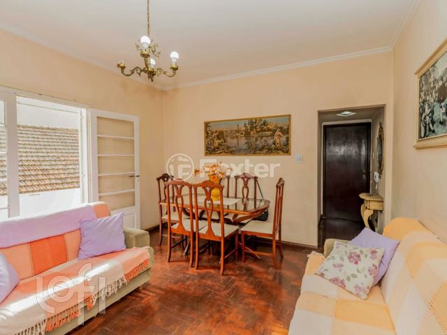 Apartamento com 75m², 3 dormitórios, Moinhos de Vento em Porto Alegre