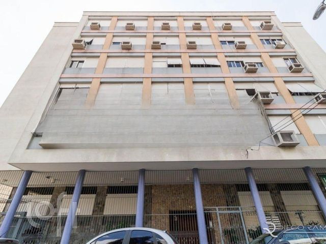 Apartamento com 130m², 3 dormitórios, 1 vaga, Menino Deus em Porto Alegre