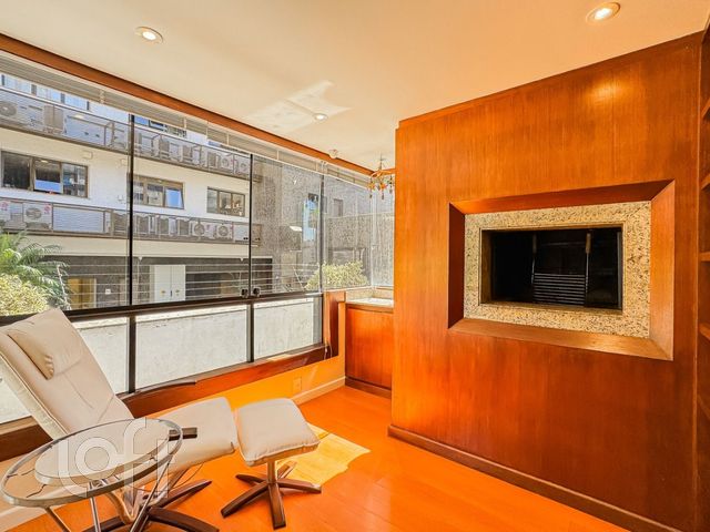 Apartamento com 84m², 2 dormitórios, 1 suíte, 1 vaga, Bela Vista em Porto Alegre
