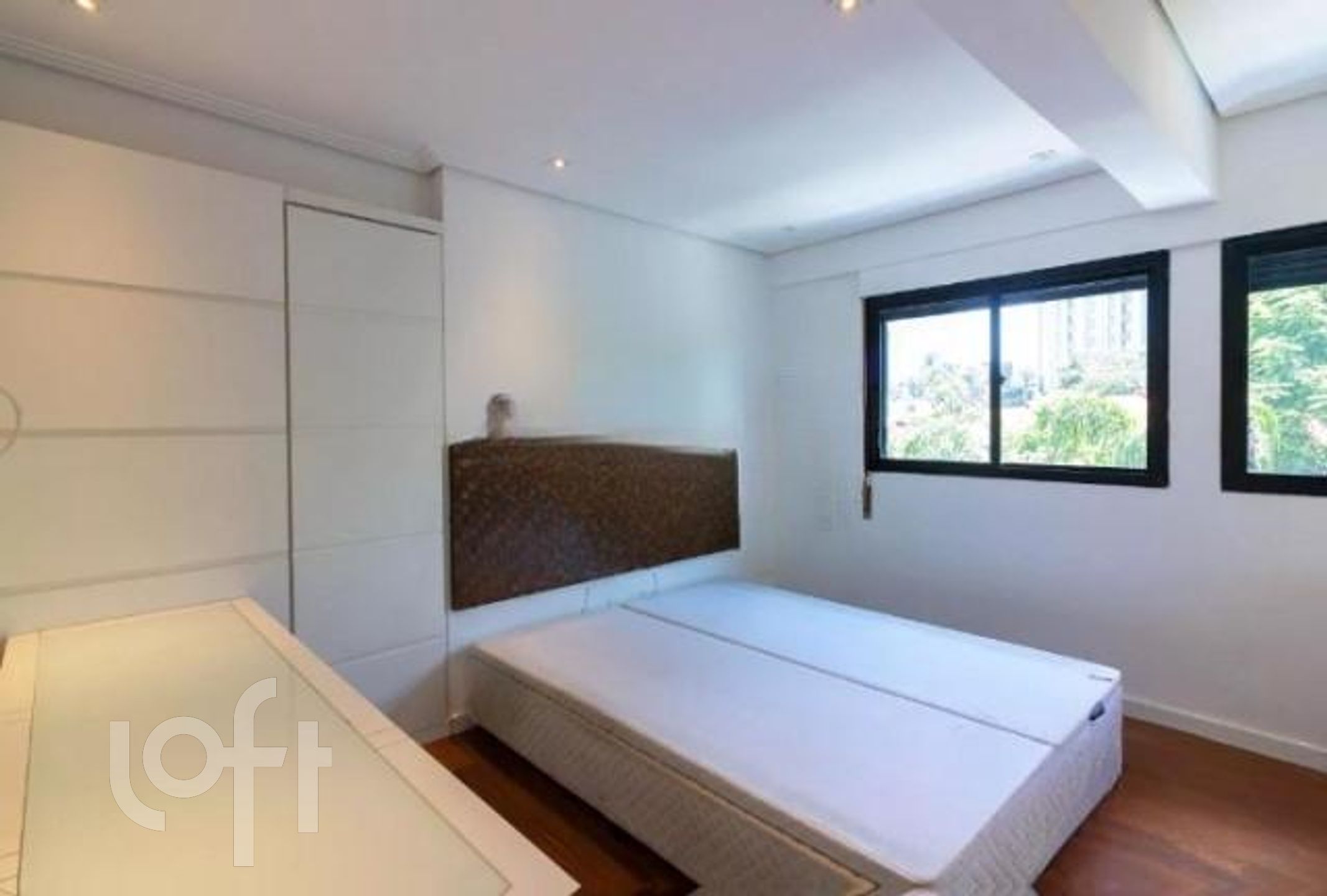 Apartamento à venda com 2 quartos, 76m² - Foto 5