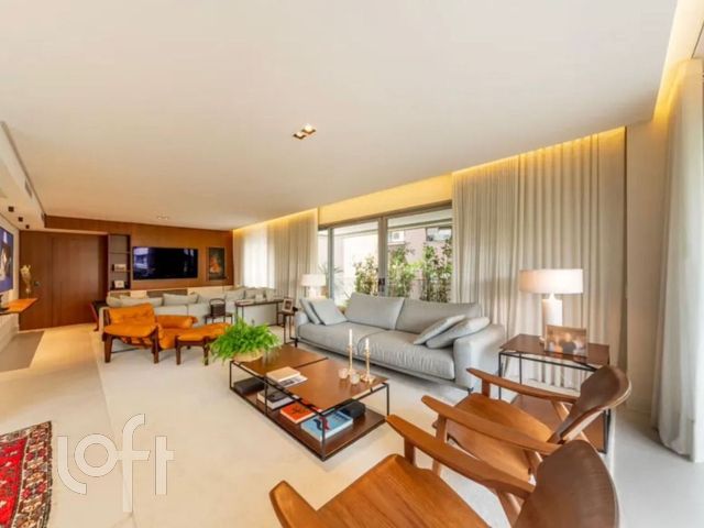 Apartamento com 242m², 3 dormitórios, 3 suítes, 3 vagas, Bela Vista em Porto Alegre
