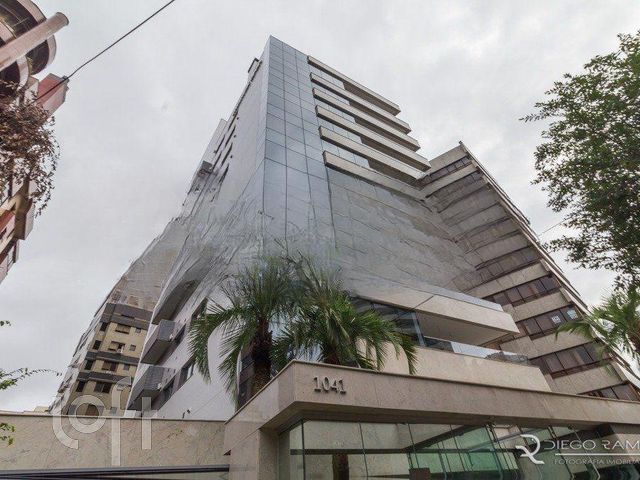 Apartamento com 242m², 3 dormitórios, 3 suítes, 3 vagas, Bela Vista em Porto Alegre