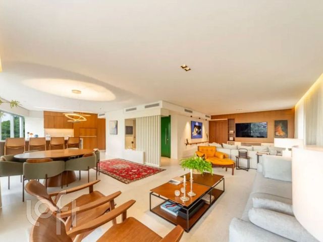 Apartamento com 242m², 3 dormitórios, 3 suítes, 3 vagas, Bela Vista em Porto Alegre