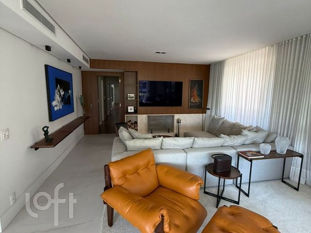 Apartamento com 242m², 3 dormitórios, 3 suítes, 3 vagas, Bela Vista em Porto Alegre