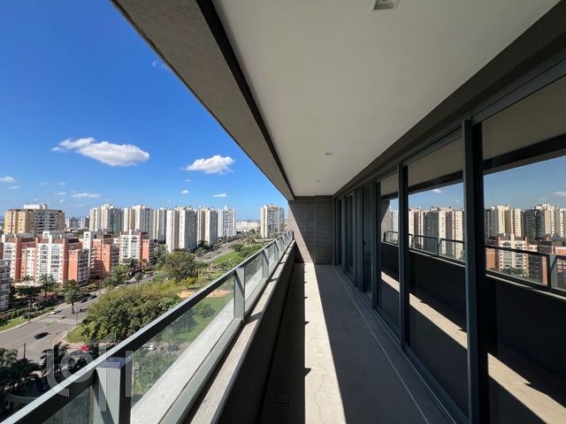 Apartamento com 187m², 3 dormitórios, 3 suítes, 4 vagas, Jardim Europa em Porto Alegre