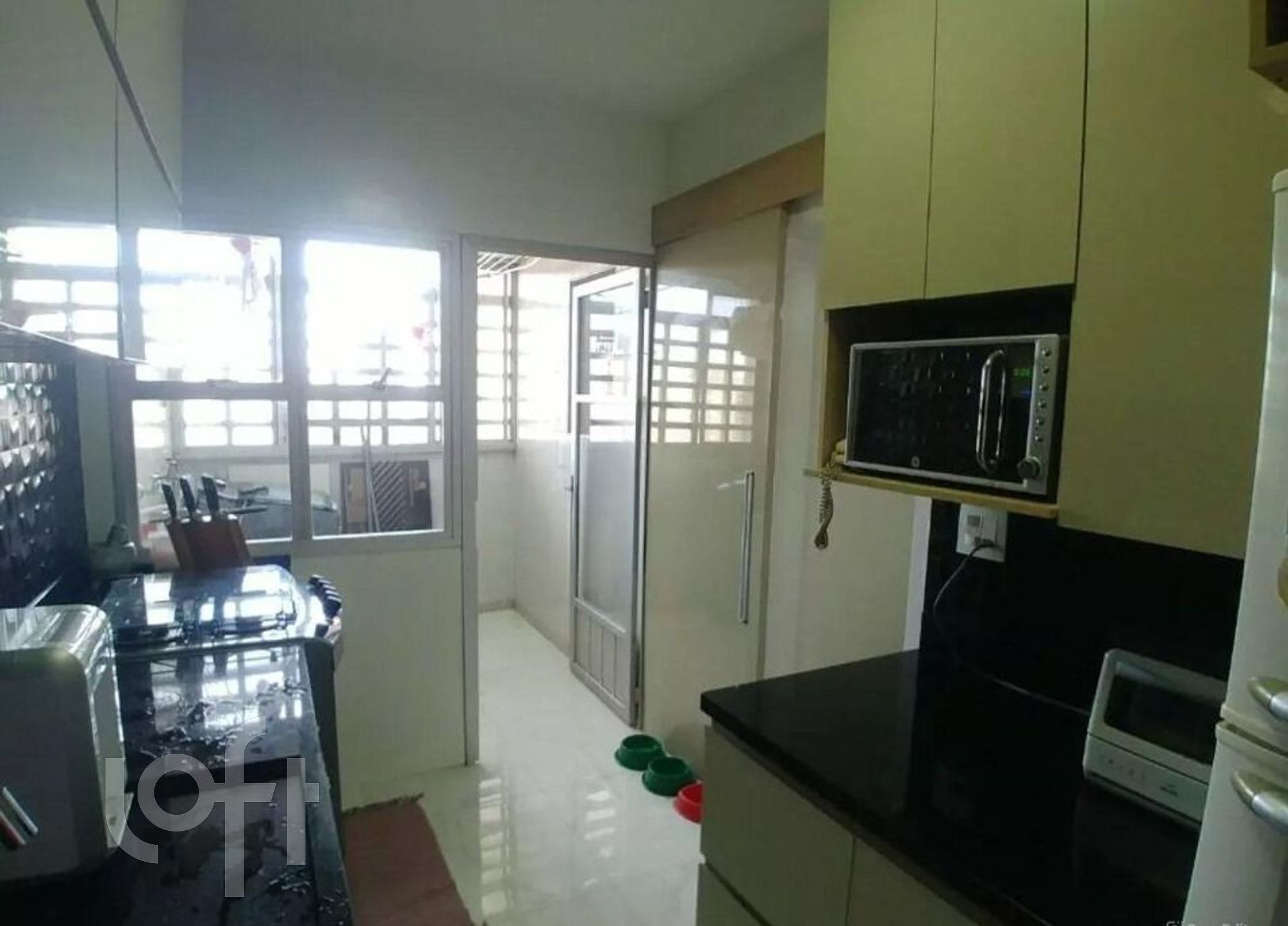 Apartamento à venda com 3 quartos, 84m² - Foto 3