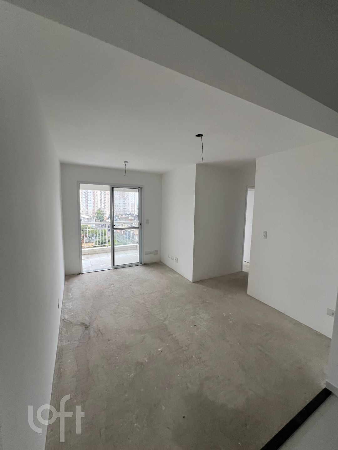 Apartamento à venda com 3 quartos, 67m² - Foto 1