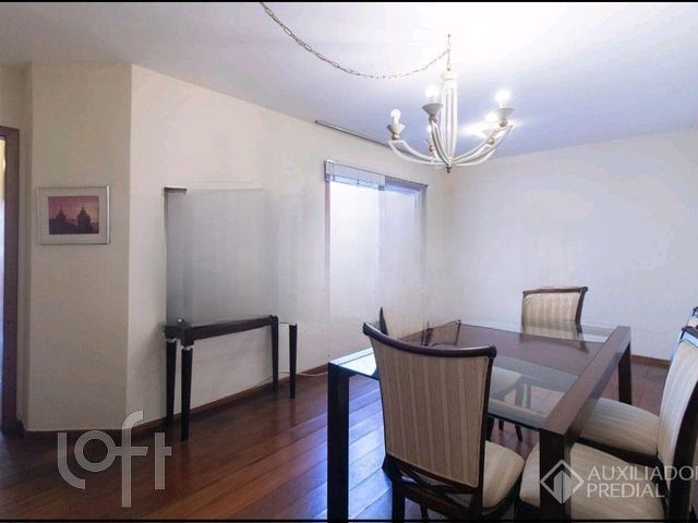 Apartamento com 85m², 2 dormitórios, 1 suíte, 1 vaga, Santana em Porto Alegre