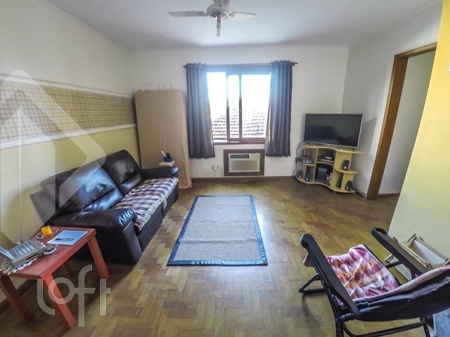 Apartamento com 78m², 3 dormitórios, 1 suíte, 2 vagas, Cristo Redentor em Porto Alegre
