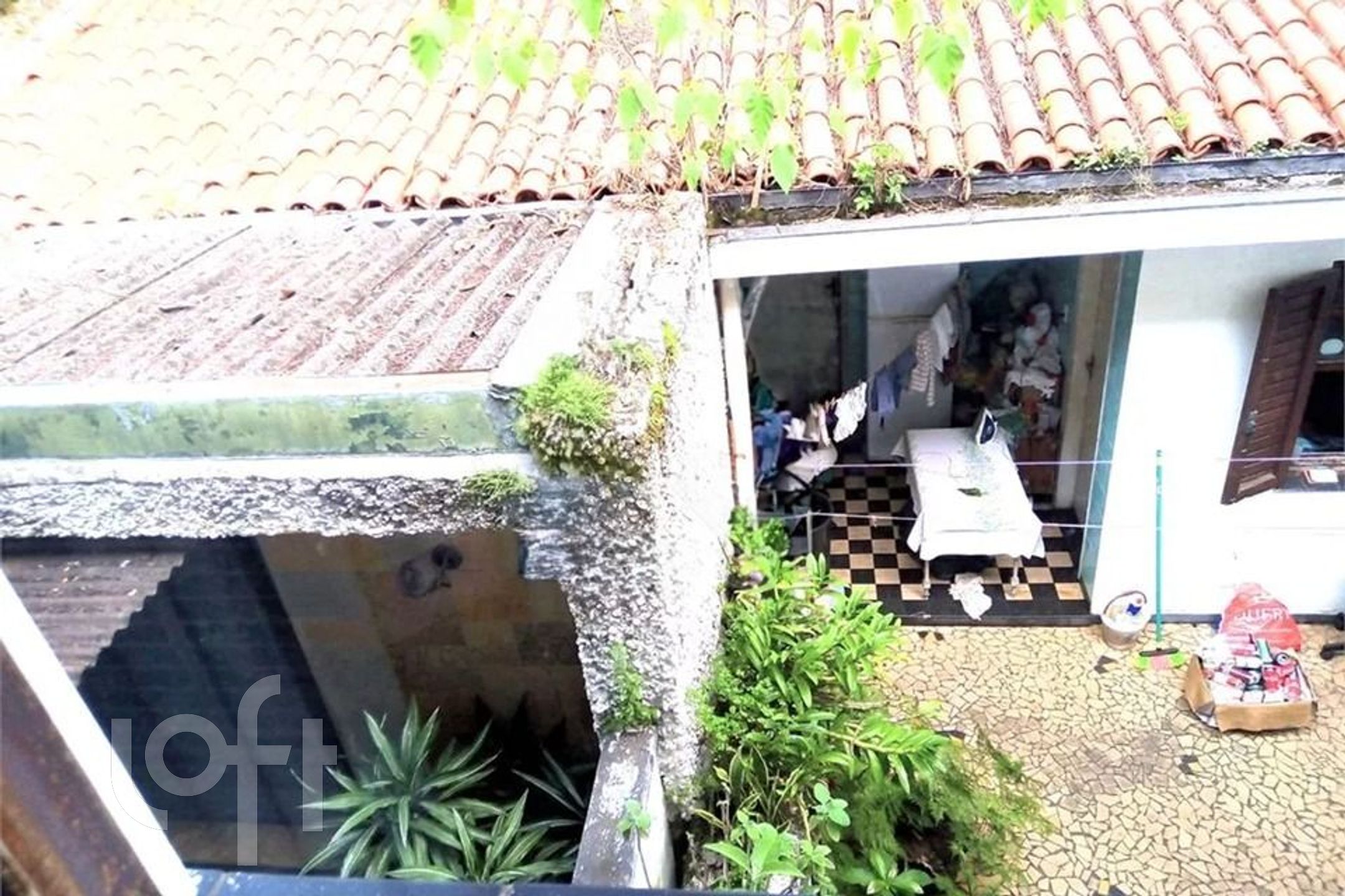 Casa à venda com 4 quartos, 256m² - Foto 3