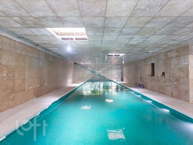 Apartamento com 317m², 3 dormitórios, 3 suítes, 4 vagas, Petrópolis em Porto Alegre