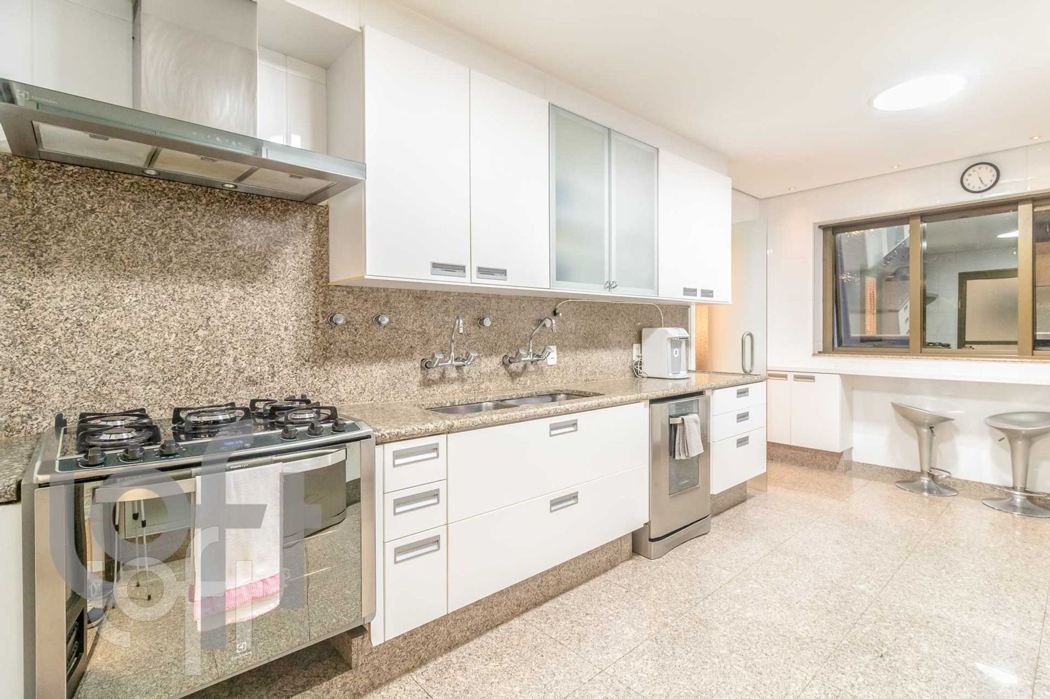 Apartamento à venda com 3 quartos, 303m² - Foto 42