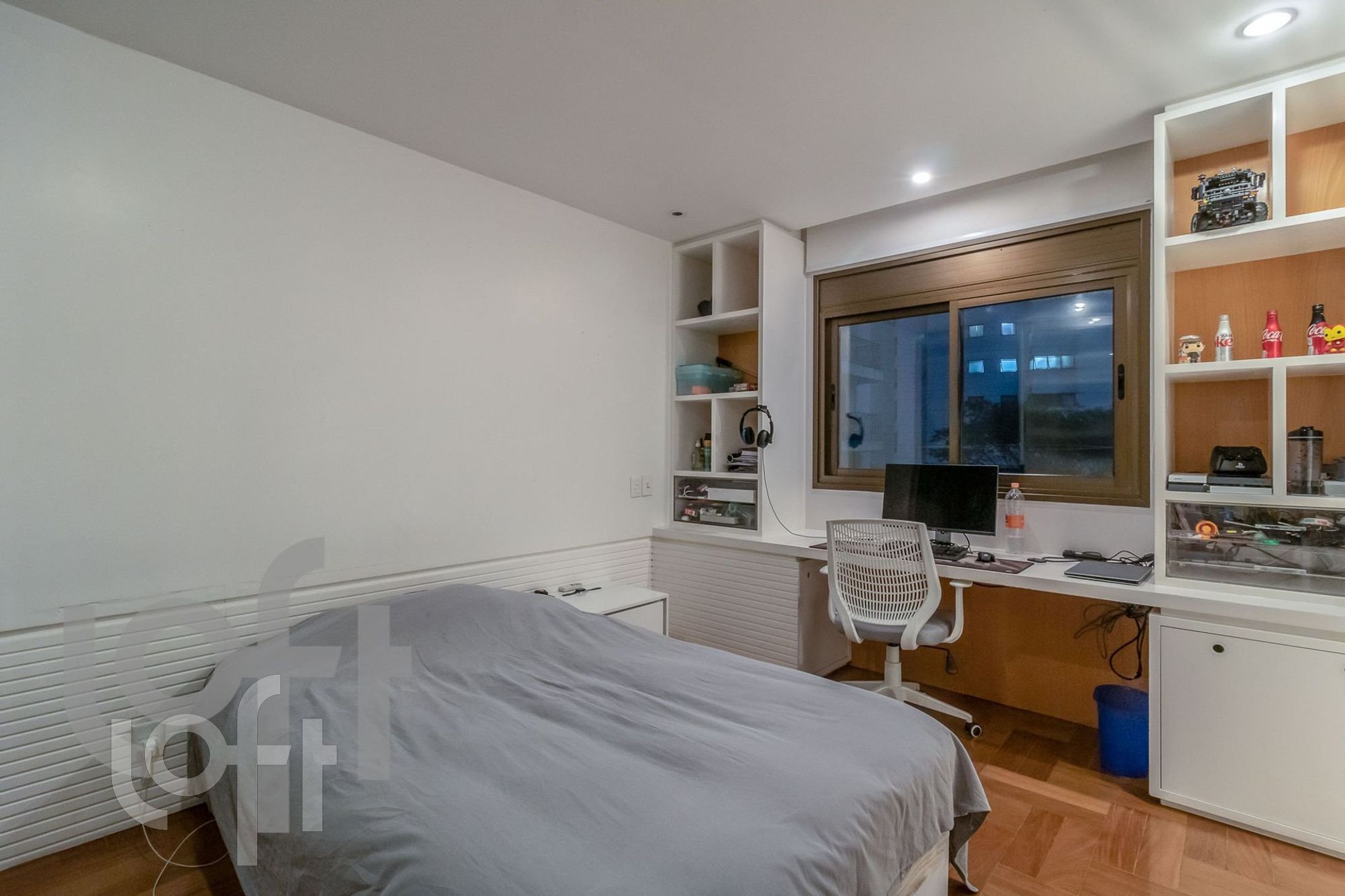 Apartamento à venda com 3 quartos, 303m² - Foto 14