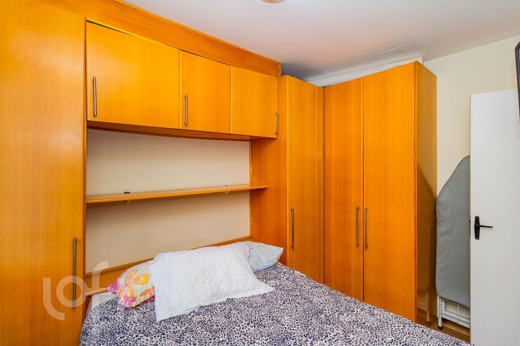 Apartamento à venda com 2 quartos, 57m² - Foto 20