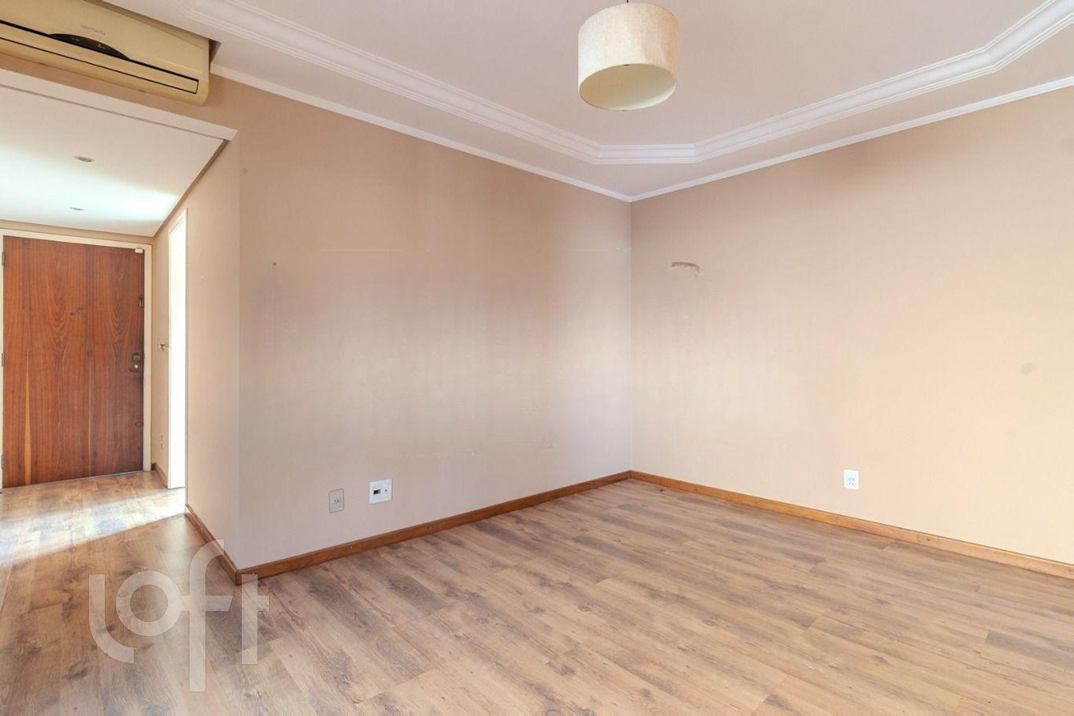 Apartamento com 88m², 2 dormitórios, 1 vaga, Floresta em Porto Alegre