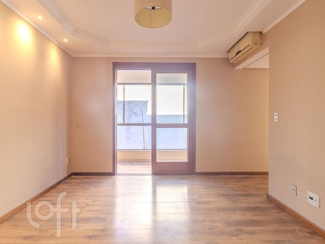 Apartamento com 88m², 2 dormitórios, 1 vaga, Floresta em Porto Alegre