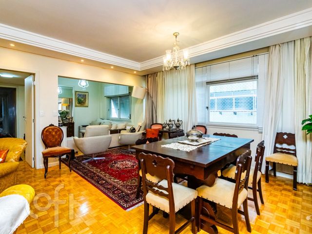 Apartamento com 132m², 3 dormitórios, 1 suíte, 1 vaga, Bom Fim em Porto Alegre