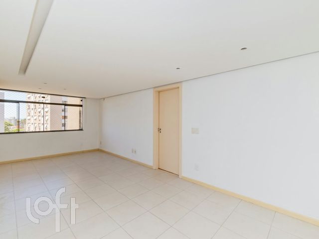 Apartamento com 88m², 3 dormitórios, 1 suíte, 1 vaga, Vila Ipiranga em Porto Alegre