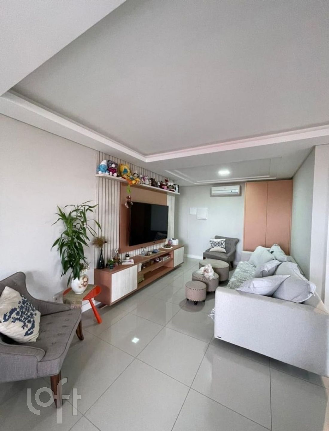 Apartamentos com 74m², 2 quartos, 1 suíte, 1 garagem, no bairro Canasvieiras em Florianópolis