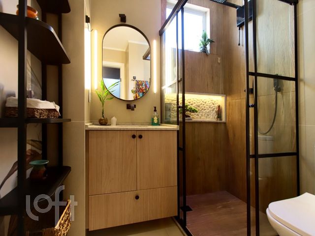 Apartamento com 112m², 3 dormitórios, 1 suíte, 1 vaga, Bom Fim em Porto Alegre