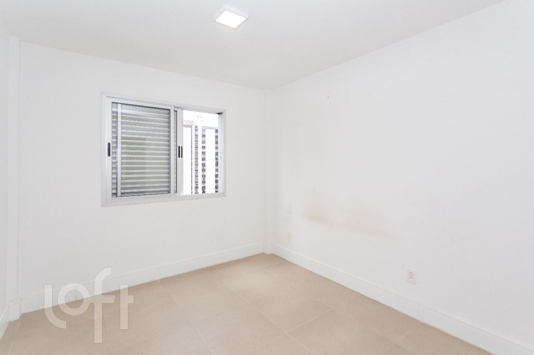 Apartamento à venda com 3 quartos, 90m² - Foto 5