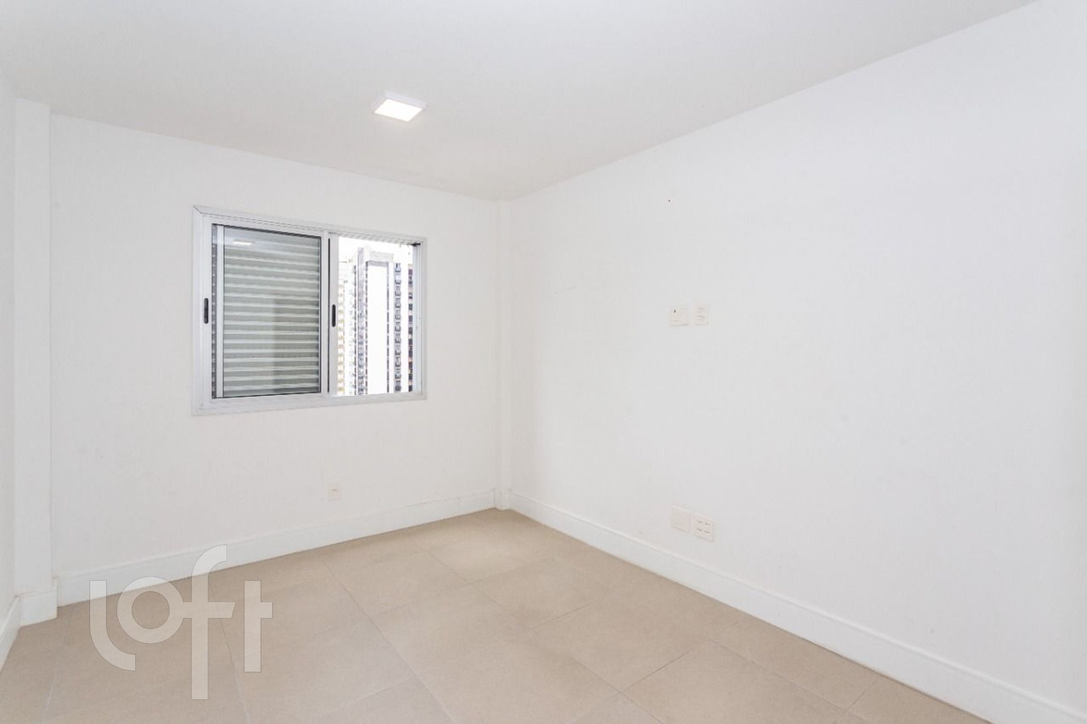 Apartamento à venda com 3 quartos, 90m² - Foto 14