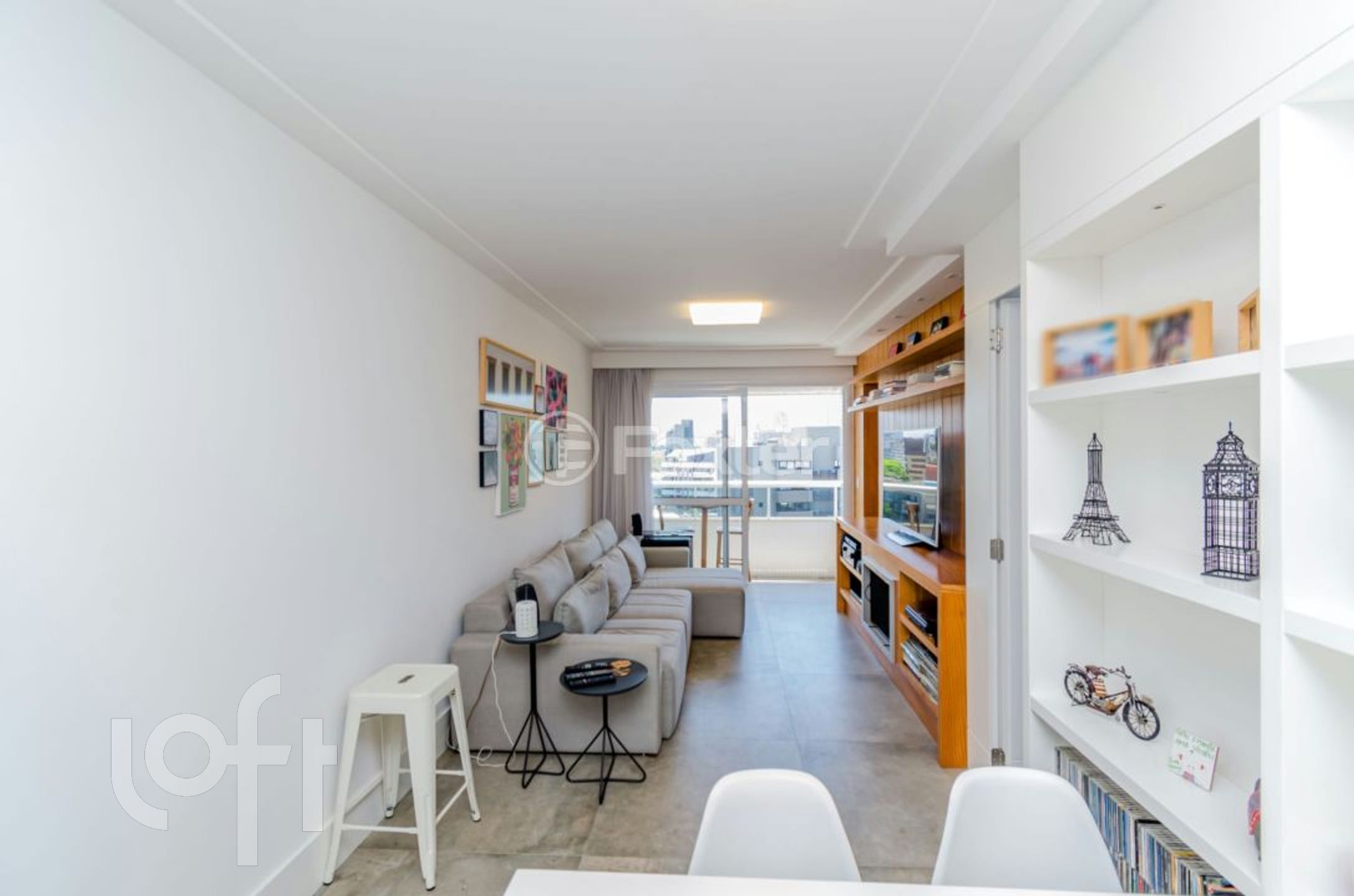 Apartamento com 62m², 1 dormitório, 1 suíte, 2 vagas, Rio Branco em Porto Alegre