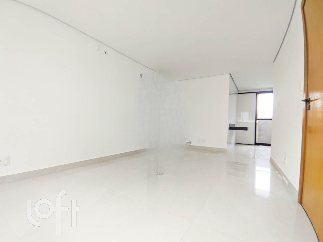 Apartamento à venda com 3 quartos, 77m² - Foto 2