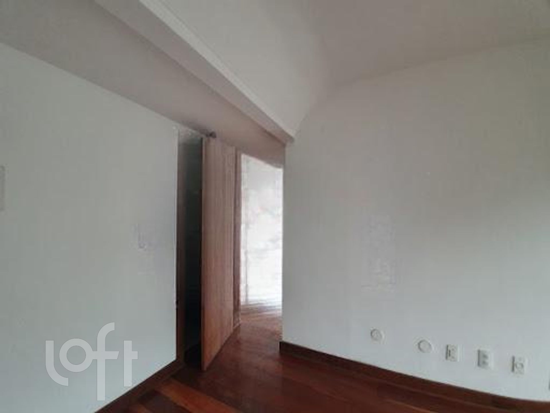 Apartamento à venda com 3 quartos, 180m² - Foto 15