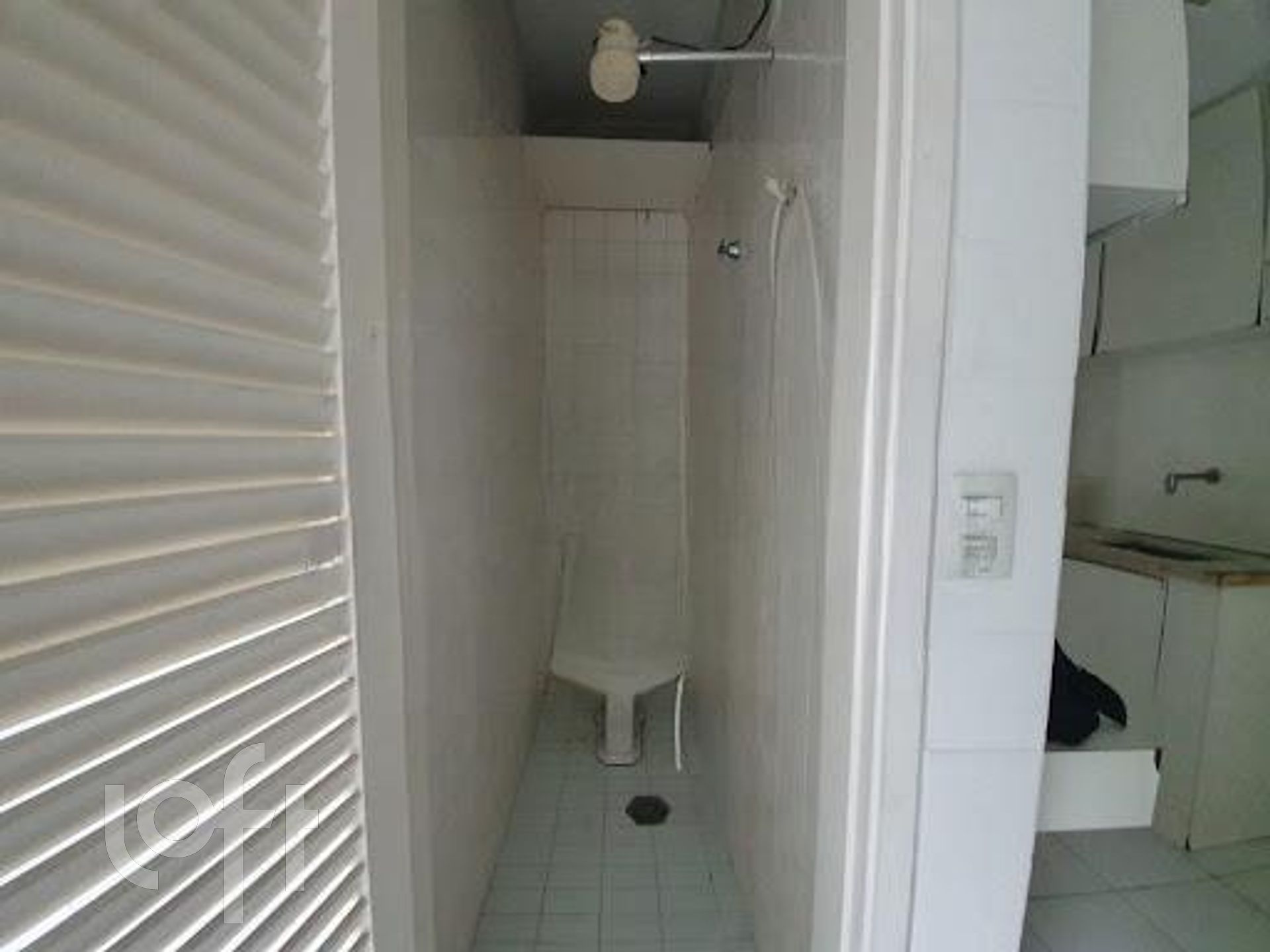 Apartamento à venda com 3 quartos, 180m² - Foto 9