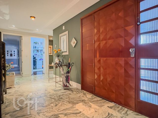 Apartamento com 283m², 3 dormitórios, 1 suíte, 2 vagas, Independência em Porto Alegre