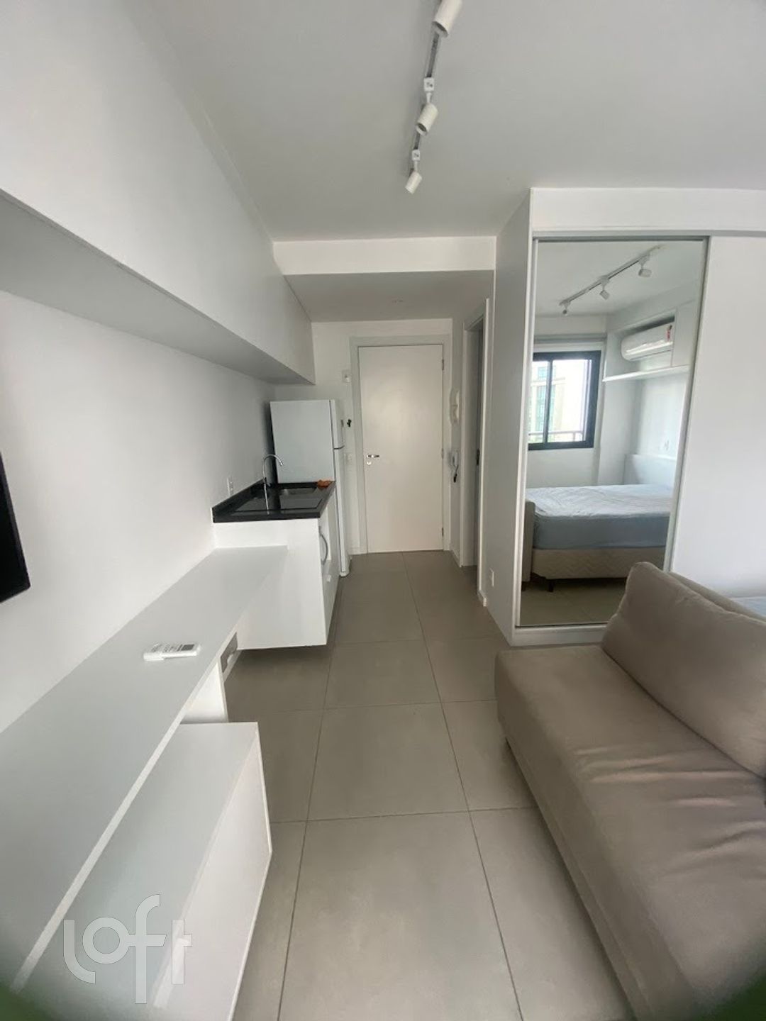 Apartamento à venda com 1 quarto, 27m² - Foto 7