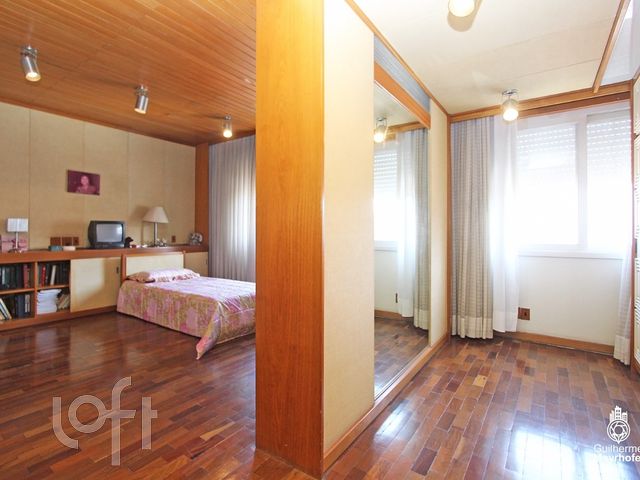 Apartamento com 632m², 5 dormitórios, 3 suítes, 3 vagas, Rio Branco em Porto Alegre