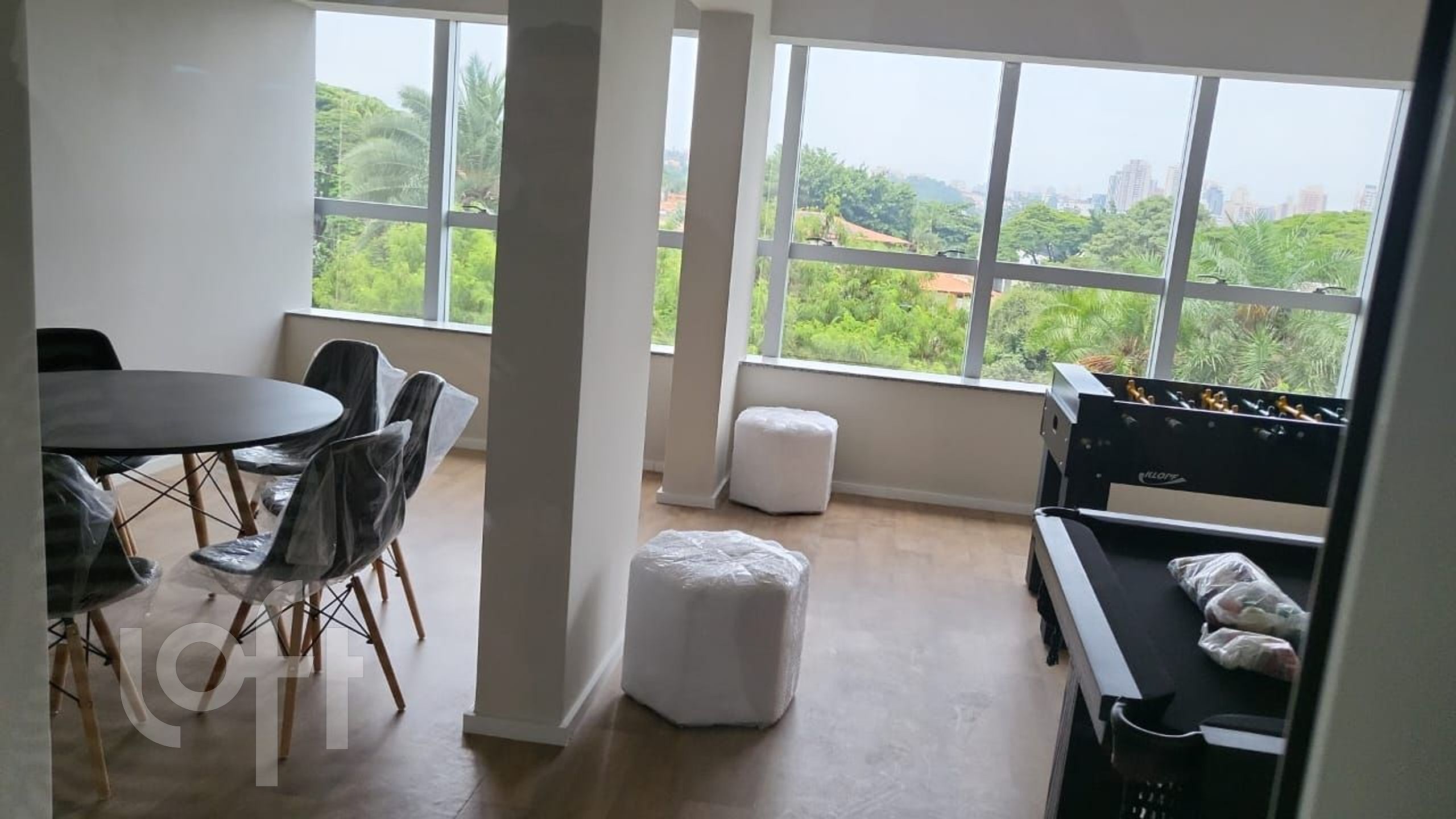 Apartamento à venda com 2 quartos, 41m² - Foto 10