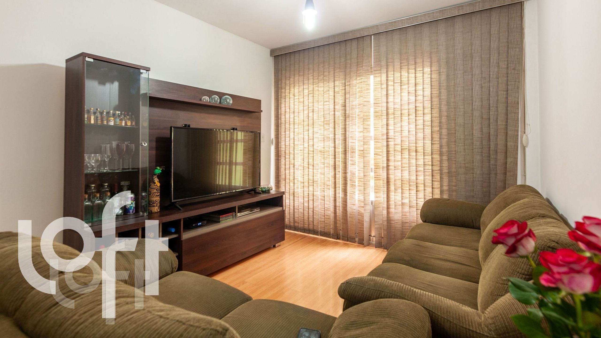 Apartamento à venda com 3 quartos, 85m² - Foto 1