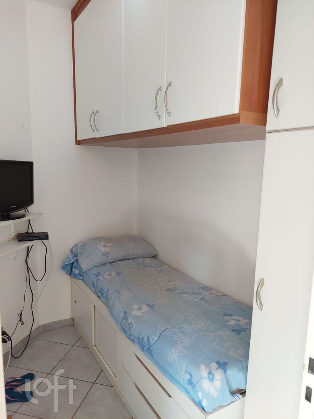 Apartamento à venda com 3 quartos, 110m² - Foto 2